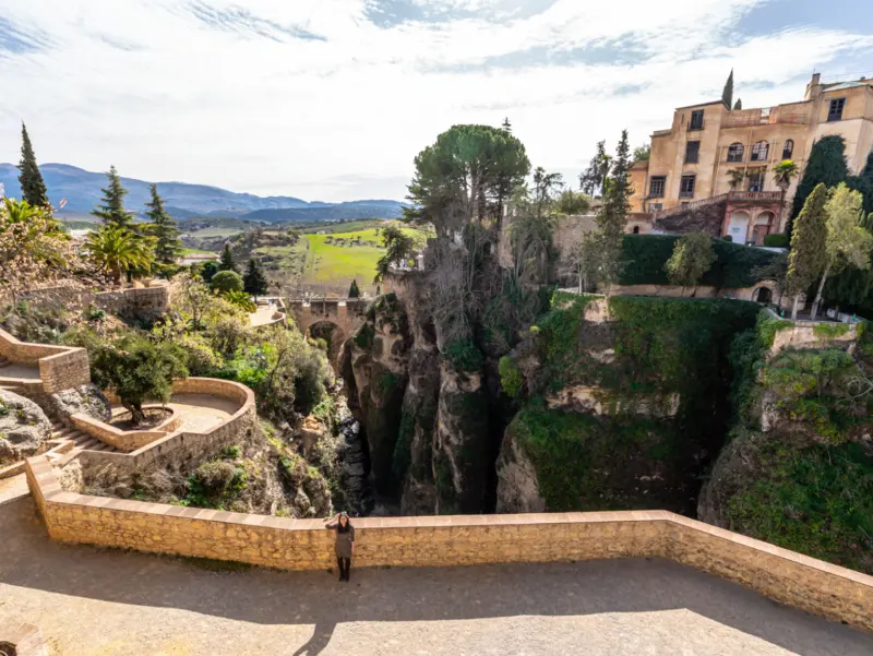 visit the cuenca gardens in ronda