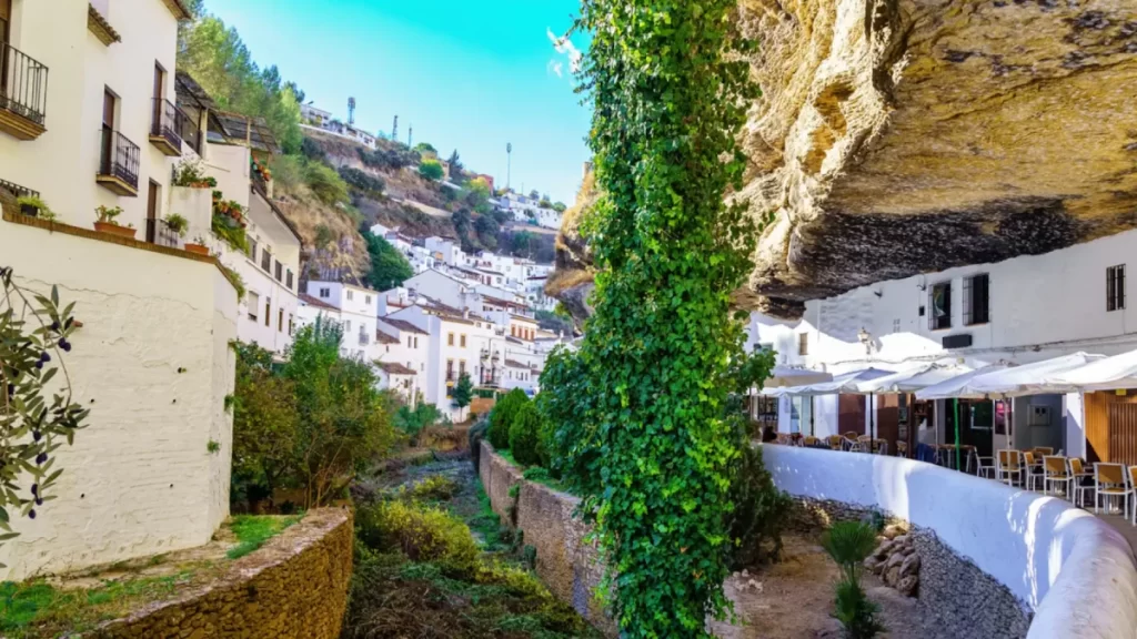what to do in setenil de las bodegas